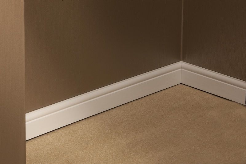 Ogee Woodgrain Skirting